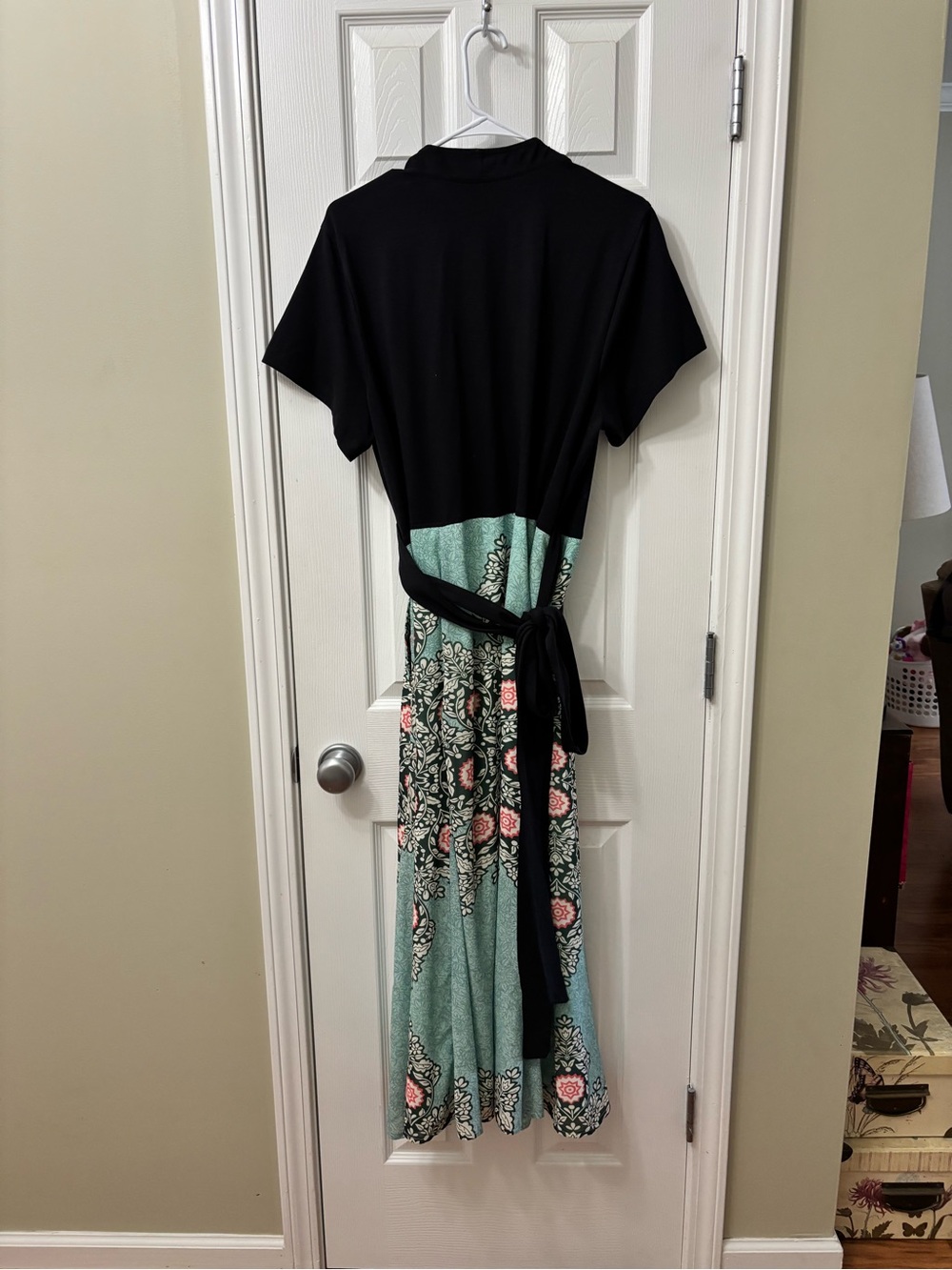 Eshakti Custom XL Black Wrap Midi Dress Green Floral Medallion Short Sleeve Tie - Picture 8 of 9